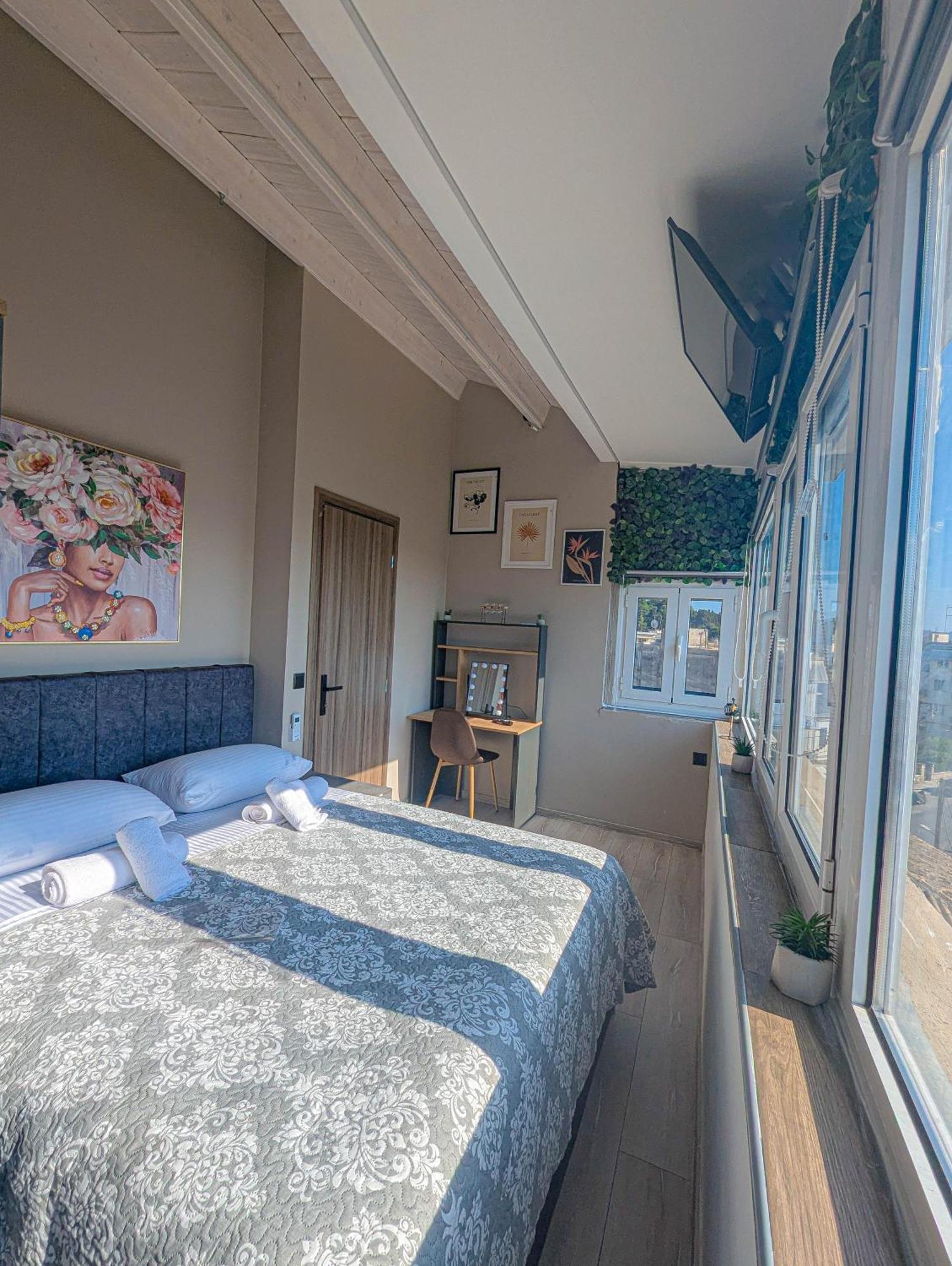 Ionian Pearl Apartments And Suites Corfu  Eksteriør billede